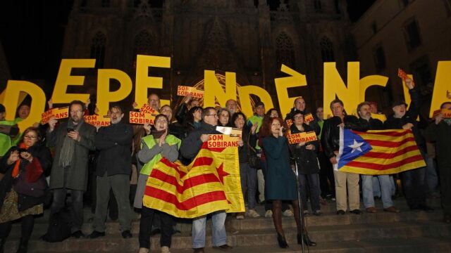 Concentración en la plaza de la Catedral de Barcelona