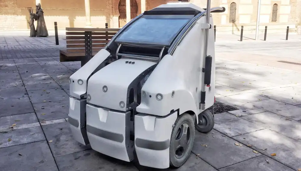 La plataforma robótica A1A3, especializada en limpieza urbana, uno de los inventos presentados en la feria
