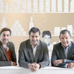 La exposición visualiza las numerosas e innovadoras propuestas que el restaurante ha conseguido durante treinta años de éxitos