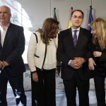 Díaz conversa con Castilla (UGT-A), en presencia de Carbonero (CC OO-A) y González de Lara (CEA)