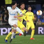 Sardar Azmoun del Zenit realiza un pase durante el partido contra el Villarreal / Ap