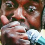 «Historia de la máquina de escribir recitada por Michael Winslow» (2009), de Ignacio Uriarte