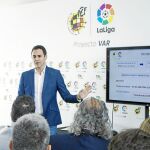 Velasco Carballo: «El VAR es un ser humano que comete errores»