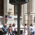 Un termómetro en el centro de Valencia marca 36 grados