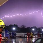 Cerca de 7.000 rayos iluminan la madrugada gallega