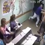 Un médico mata a un paciente de un puñetazo en Rusia