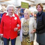 La infanta Pilar, Cuqui Fierro y Simoneta Gómez Acebo