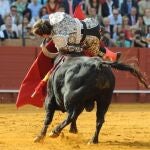 El Juli, en el momento de la cogida