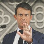 El ex primer ministro francés dijo de Colau que «gestionar la ciudad cuando no se está preparado es muy difícil». Foto: Efe