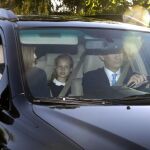 Los Reyes acompañaron a sus hijas en su primer día de colegio