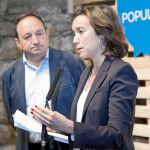 El ex líder de los populares, Pedro Sanz, junto a la candidata a presidir el PP, Concepción Gamarra, en un mitin