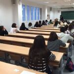 La Consejería de Educación, Juventud y Deporte anunció ayer que la convocatoria de Empleo Público al Cuerpo de Maestros de Primaria del próximo año contará con 1.300 plazas
