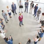 El líder ético motiva, sabe tomar decisiones complejas respetando a los grupos de interés de la compañía/Dreamstime