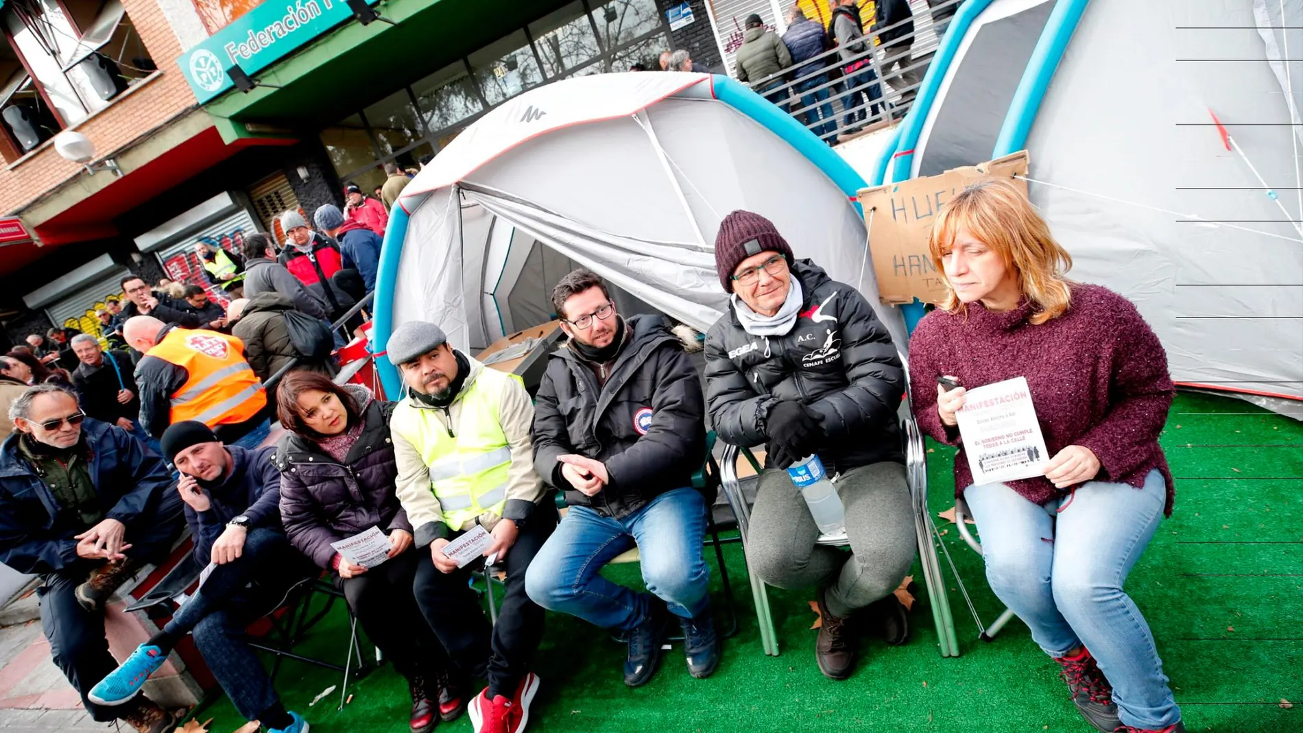 Siete taxistas llevan en huelga de hambre desde el pasado viernes