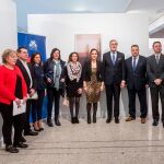 La presidenta de las Cortes, Silvia Clemente, junto con los alcaldes participantes en la jornada sobre municipalismo