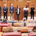 Silvia Clemente explica los entresijos del funcionamiento de la Cámara junto a los miembros de la Mesa de las Cortes