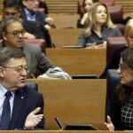 El presidente Ximo Puig y la vicepresidenta Oltra durante la sesión de control