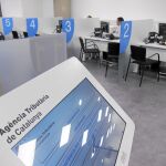 El Ayuntamiento cede algunas competencias recaudatorias a la hacienda catalana como la gestión de las multas pendientes.