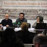 Miembros de la APDHA hicieron ayer una radiografía de la pobreza en la región