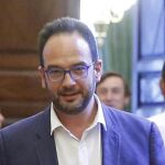 El portavoz del PSOE, Antonio Hernando, ha sido el encargado de valorar el discurso de Rajoy