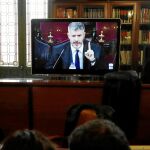 Interior releva al jefe de los antidisturbios un mes después de las cargas del 6-D