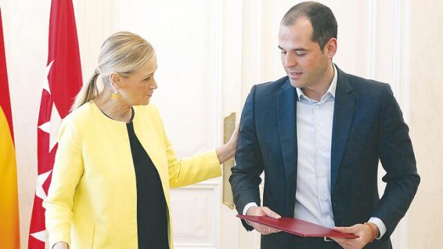 El portavoz de Cs, Ignacio Aguado, firmó hace dos años el pacto de investidura con Cristina Cifuentes