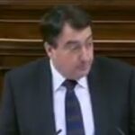 Esteban duda de la ideología de Sánchez