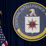 La CIA y el FBI buscan al topo de Wikileaks