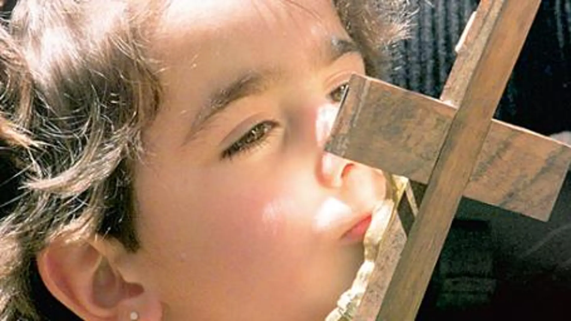 Inquiry: campamentos sin Dios para «liberar a los niños de las religiones»