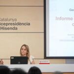 El vicepresidente económico, Oriol Junqueras, que presentó el informe anual de la economía catalana, se reunión con los inversores