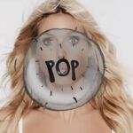 Heidi Klum en uno de los vídeos de la campaña
