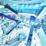 El centro comercial vuelve a latir