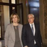 El exconseller y diputado del PDeCAT, Germà Gordó, junto a una colaboradora