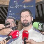 Tudanca atiende a los periodistas, ayer en Ciudad Rodrigo