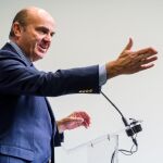 El ministro de Economía, Luis de Guindos en una imagen de archivo