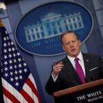 El portavoz de la Casa Blanca, Sean Spicer, en la rueda de prensa en la Casa Blanca en Washington.
