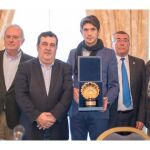 Castella recoge la «Concha de Oro»
