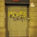 Imagen de las pintadas que han aparecido en la sede del PSC