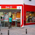 Dia ha rebajado un 22% su ERE