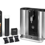 La máquina de cerveza artesanal en cápsulas de LG, HomeBrew, uno de los productos estrella