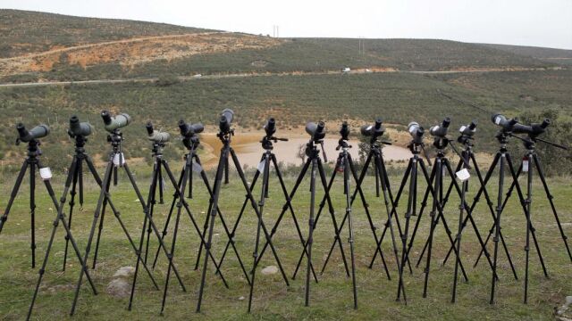 Batería de telescopios terrestres en Monfragüe