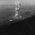 Fotografía facilitada por la Biblioteca del Congreso de EEUU, de la nube con forma de hongo formada tras el impacto de la bomba atómica sobre la ciudad de Hiroshima el 6 de agosto de 1945