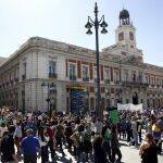 Manifestación convocada por el Sindicato de Estudiantes con motivo de la huelga general en la enseñanza pública, que ha partido de Atocha y finaliza en la madrileña Puerta del Sol