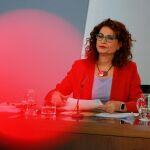 María Jesús Montero, ministra de Hacienda en la rueda de prensa del Consejo de Ministros/Foto: C. Pastrano
