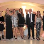 De izquierda a derecha, Carmen Fernández, Laura Falcó Lara, Laura Moreno, María Acedo, Javier Sáez, Laura Pérez y María Sancho, antes de comenzar el acto