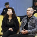 Francisco Solar y Mónica Caballero durante el juicio celebrado hoy en la Audiencia Nacional