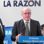 El presidente de Repsol, Antonio Brufau, durante su intervención tras recibir el premio