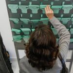 “Es mosqueante que, justo ahora que la demoscopia es una disciplina de lo más volátil, todas apunten en la misma dirección para excitar el miedo de los votantes a la reedición de un gabinete Sánchez” / Foto: Efe