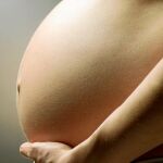 Científicos hallan partículas de polución en la placenta