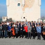 Los presidentes de la Diputación y la Cámara de Valladolid, Jesús Julio Carnero y Víctor Caramanzana, se reúnen con los 18 empresarios chinos en el Castillo de la localidad vallisoletana de Peñafiel